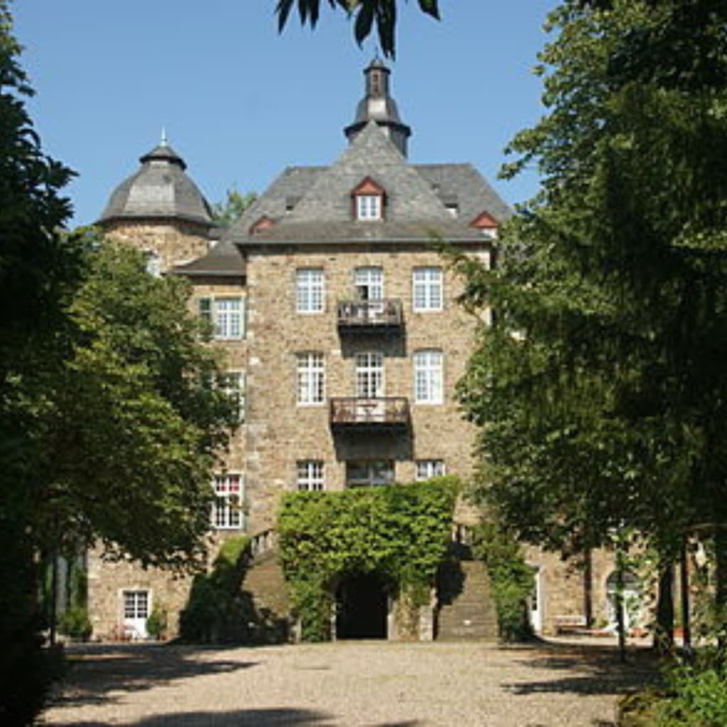 Historisches Schlossgelände — Gesundheitsschloss by MOJO